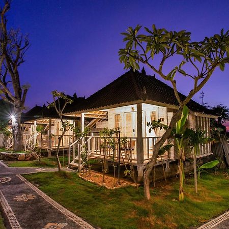 D'Coin Lembongan Hotel ภายนอก รูปภาพ