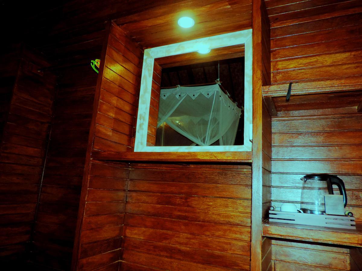 D'Coin Lembongan Hotel ภายนอก รูปภาพ