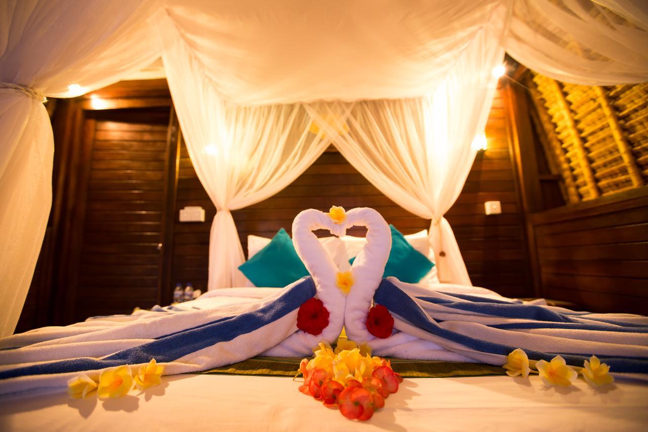D'Coin Lembongan Hotel ภายนอก รูปภาพ