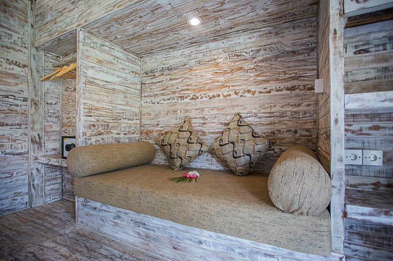 D'Coin Lembongan Hotel ภายนอก รูปภาพ