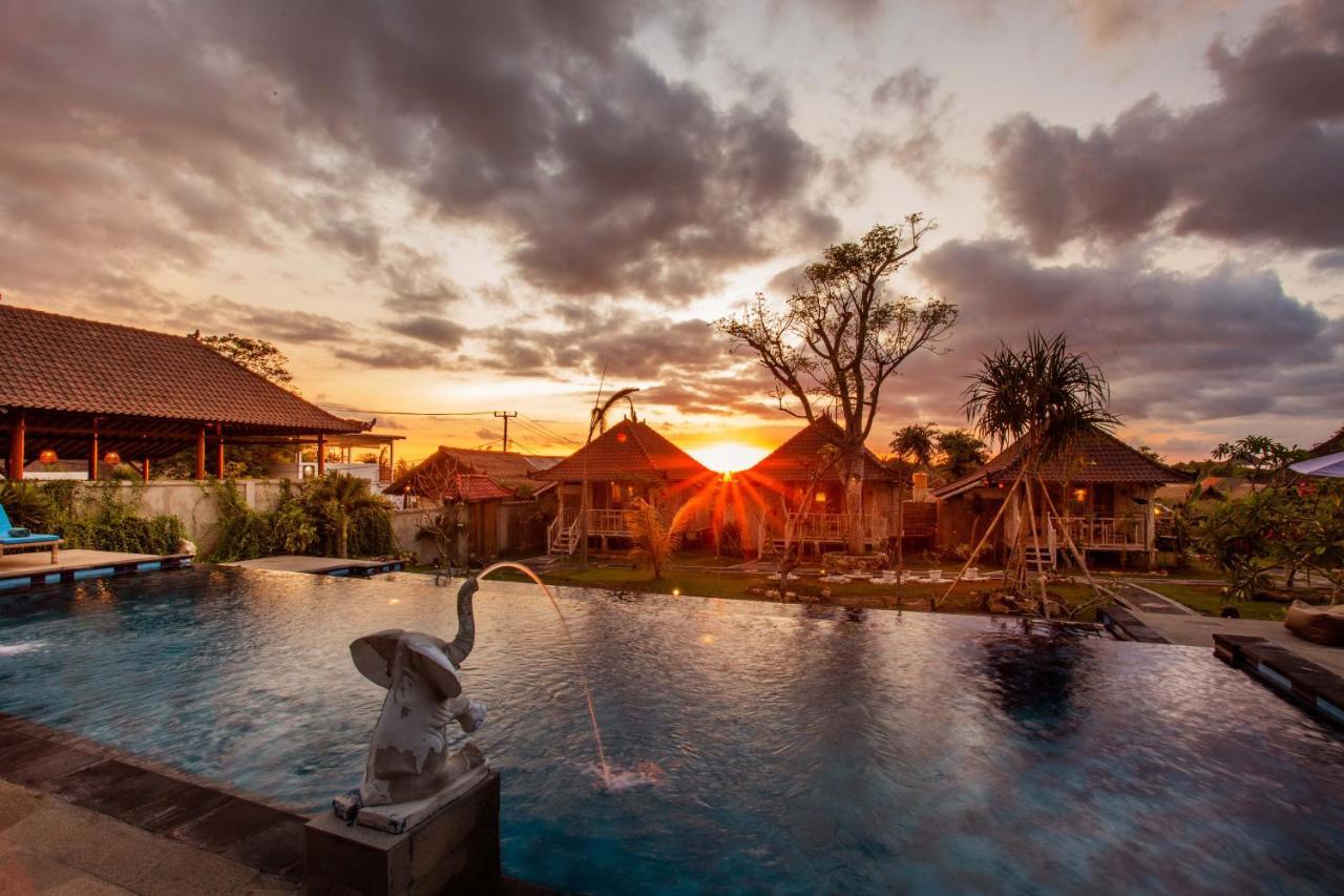 D'Coin Lembongan Hotel ภายนอก รูปภาพ